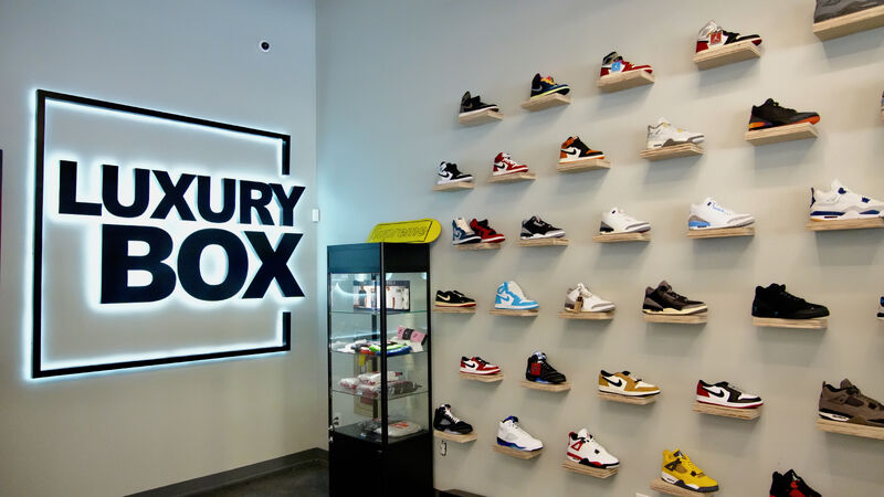 Luxury Box